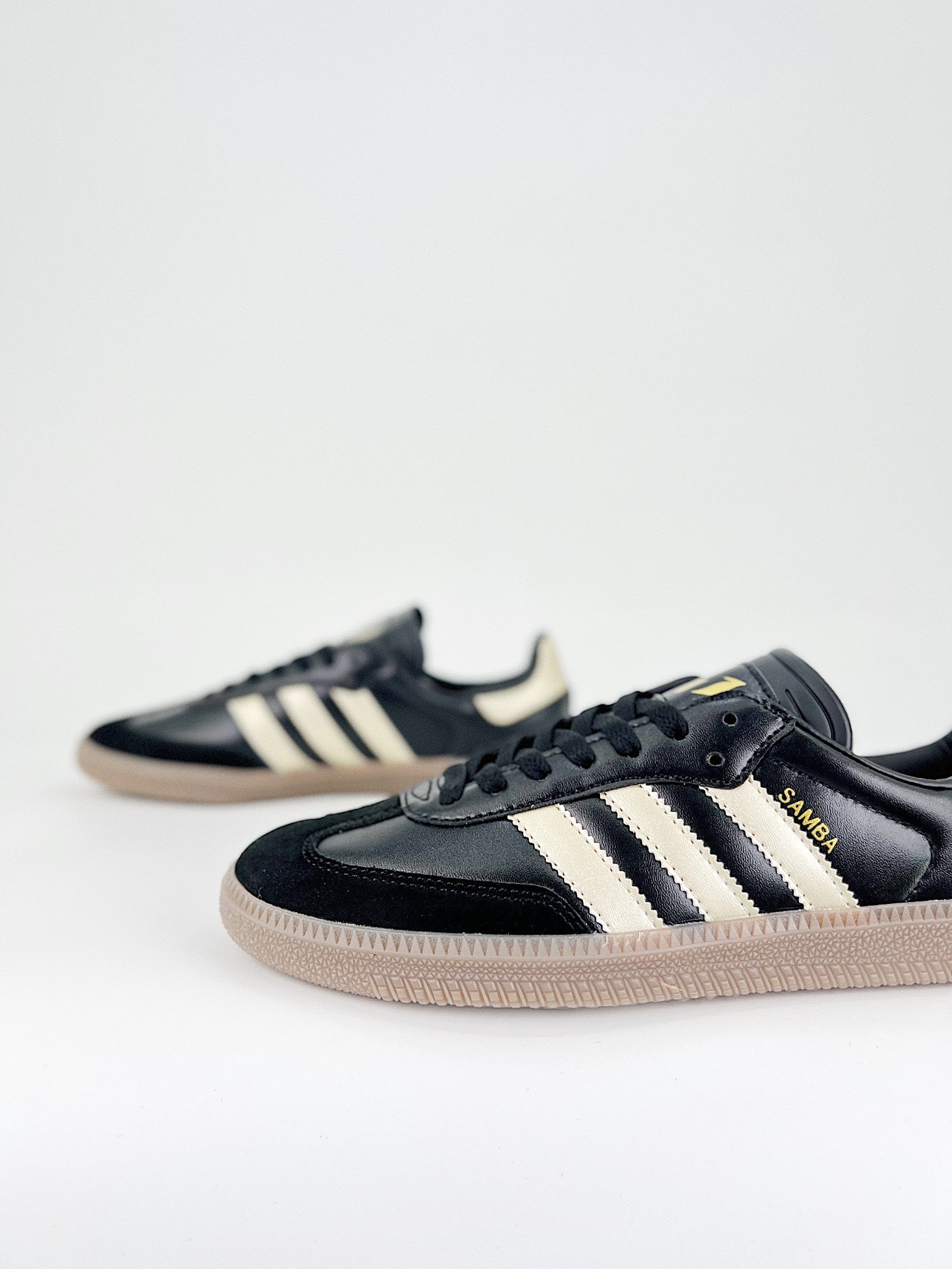Messi x Adidas Samba Indoor Soccer Core Black