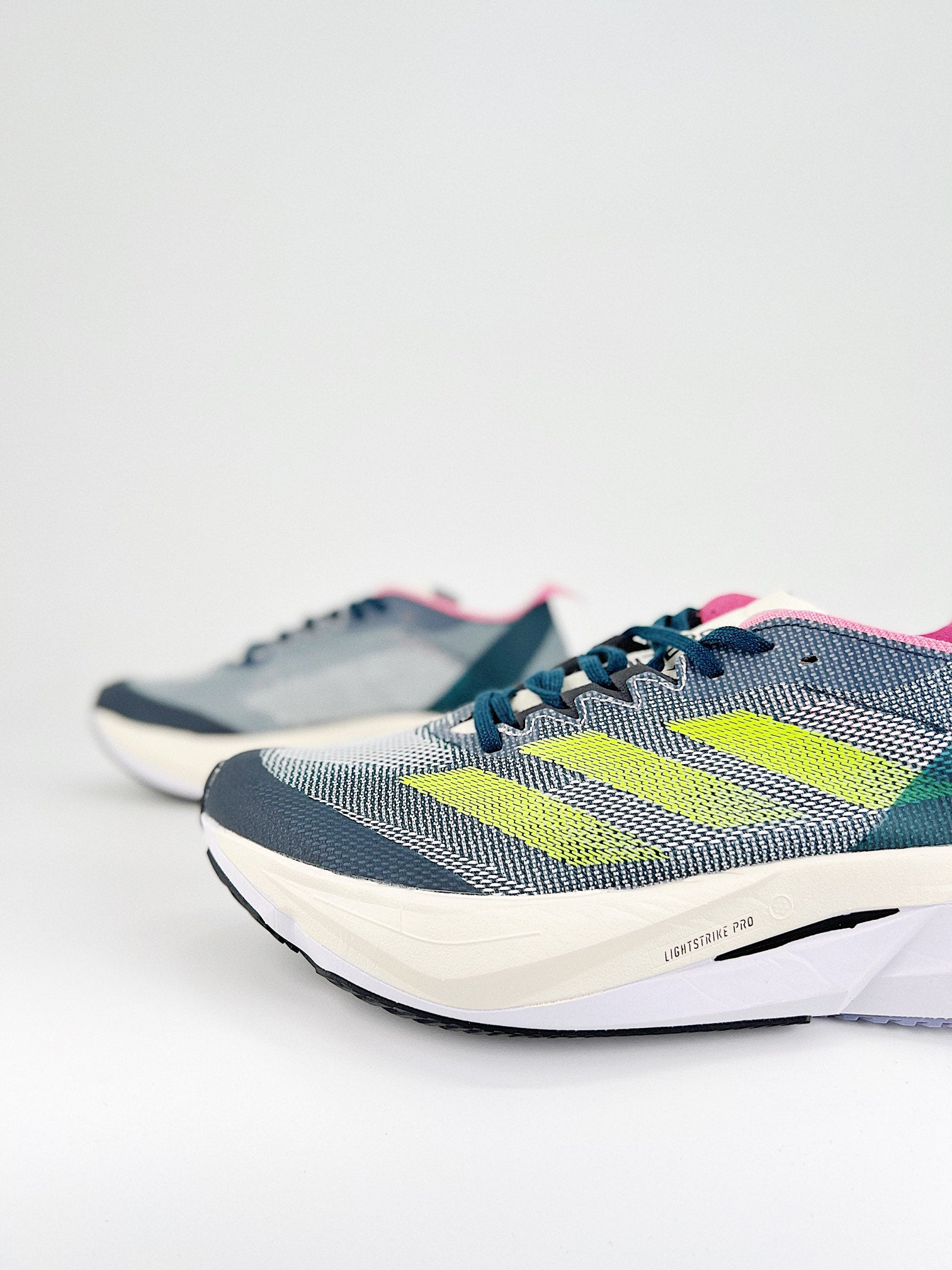 Tênis Adizero Boston 12