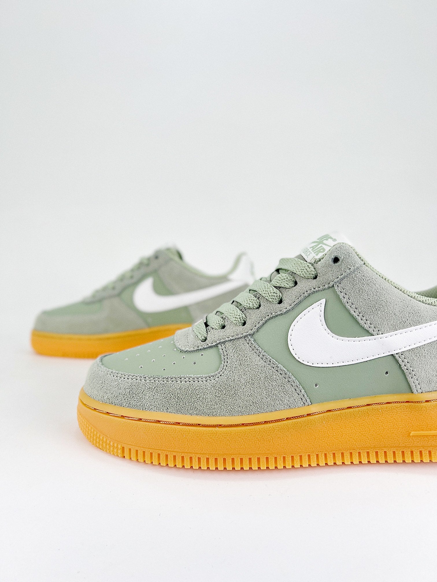 Nike Air Force 1 Low Jade Horizon