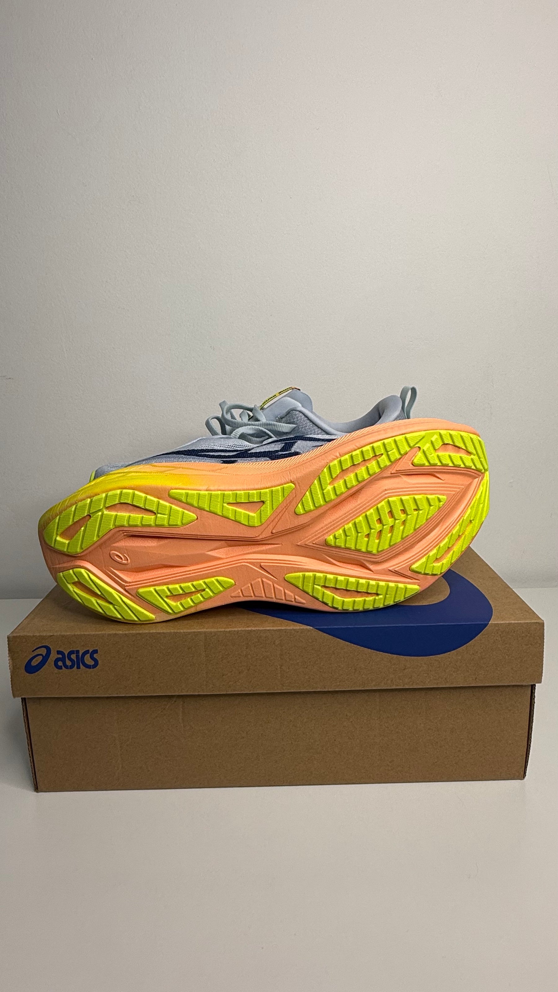 Tênis Asics Superblast 2 - PRONTA ENTREGA