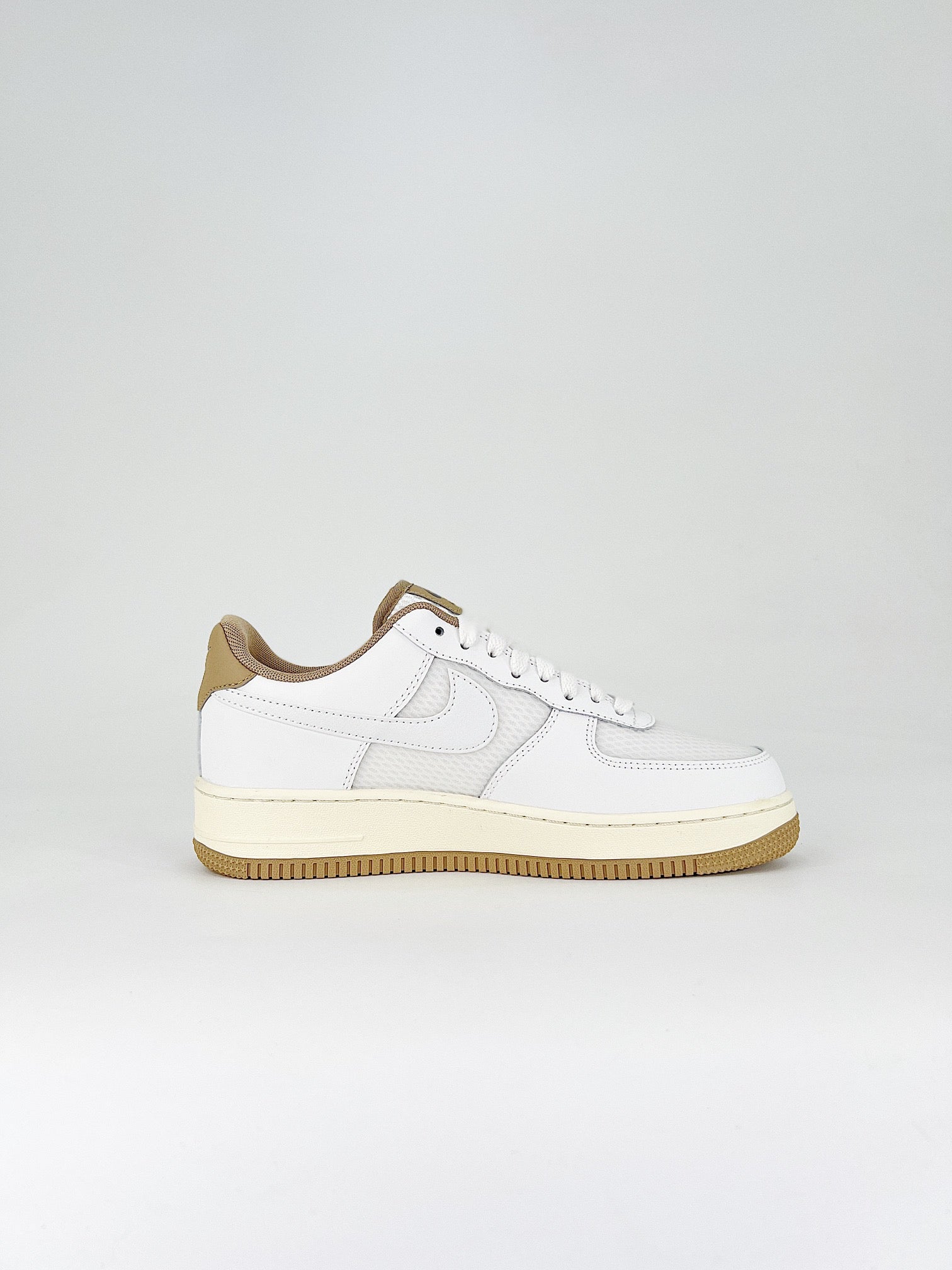 Nike Air Force 1 Low 07 LV8 Summit White Khaki
