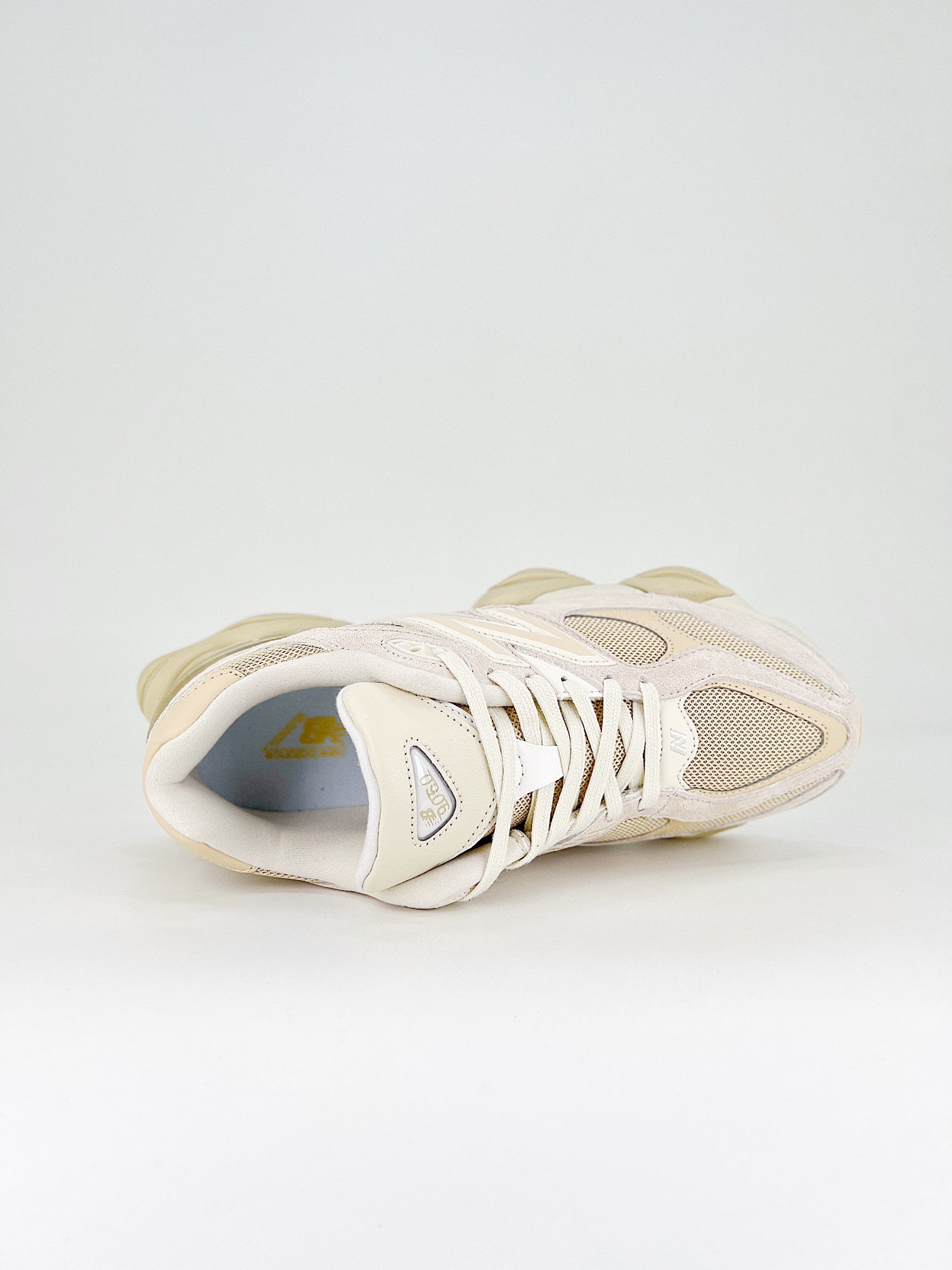 New Balance 9060 Khaki
