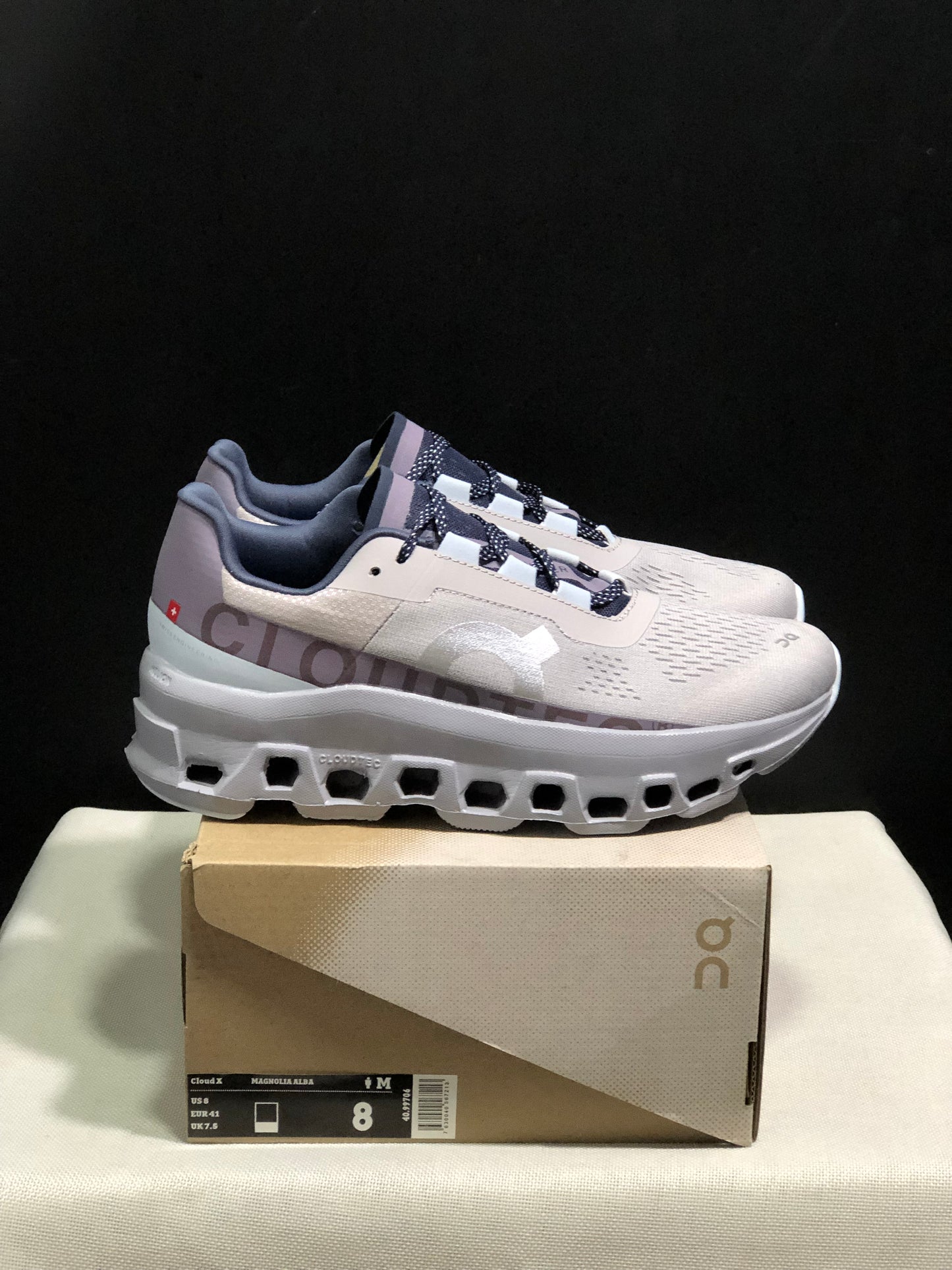 Tênis On Running Cloudmonster