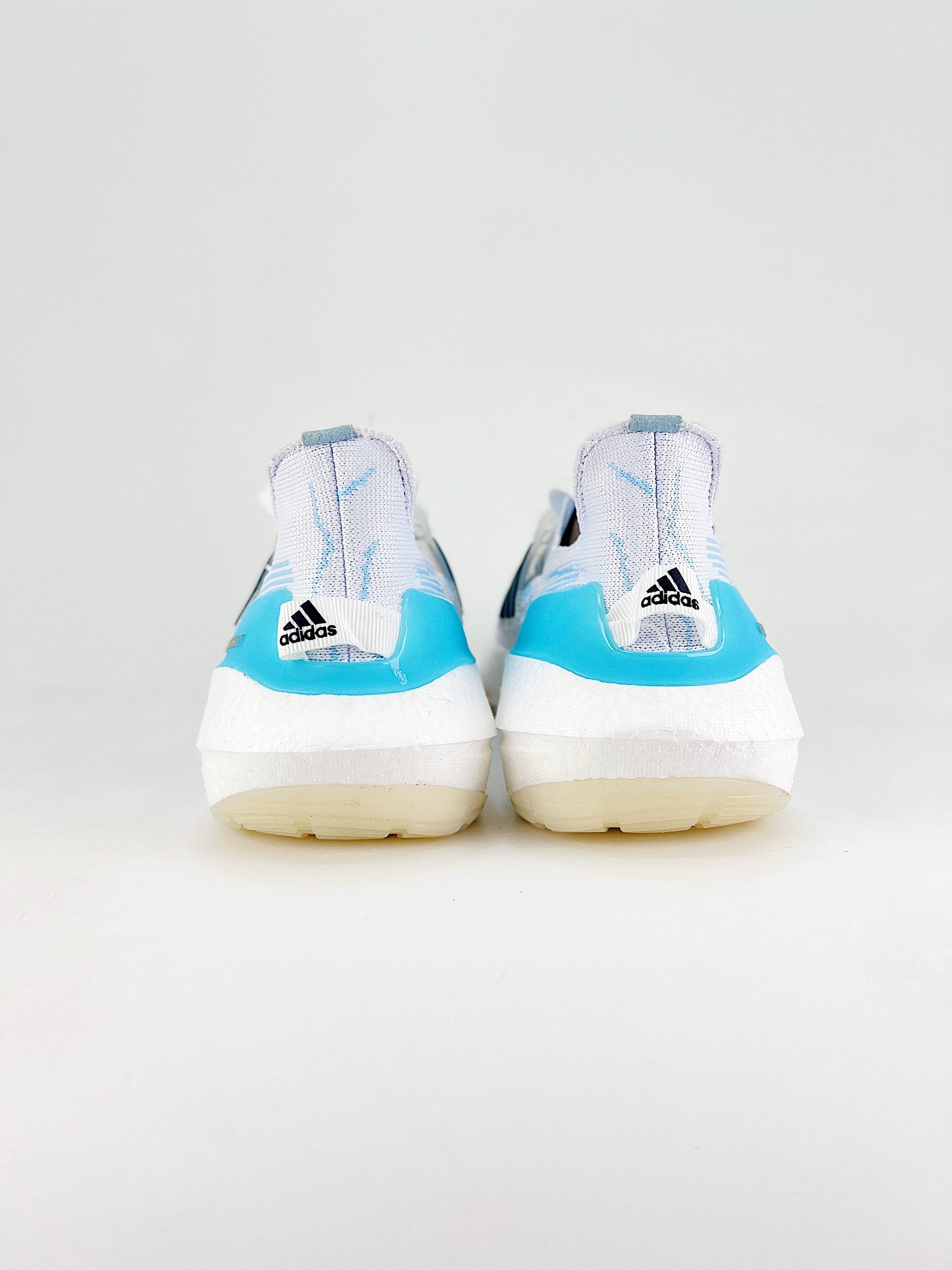 Tênis Adidas UltraBoost 21 Argentina Edição Especial