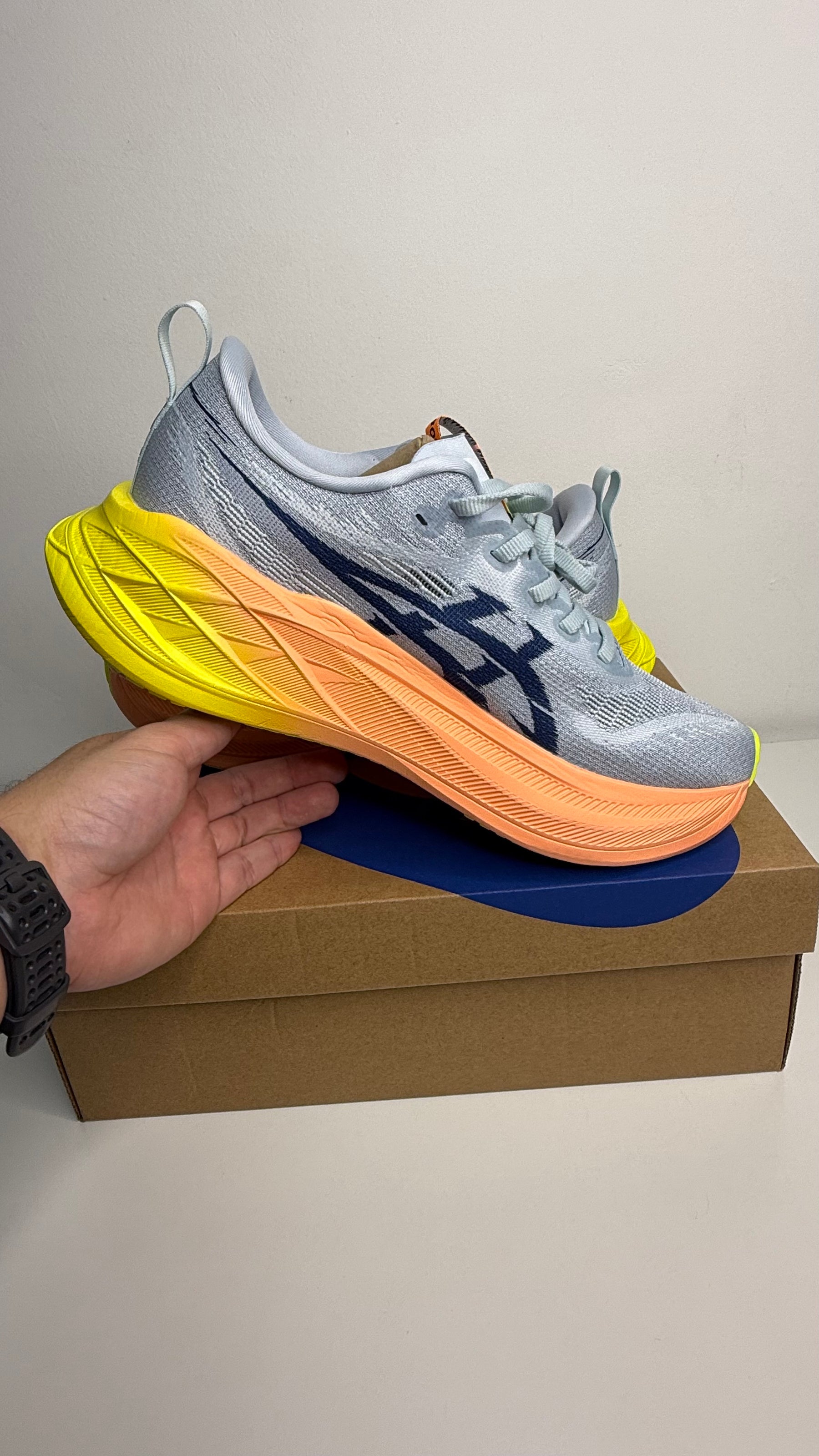 Tênis Asics Superblast 2 - PRONTA ENTREGA