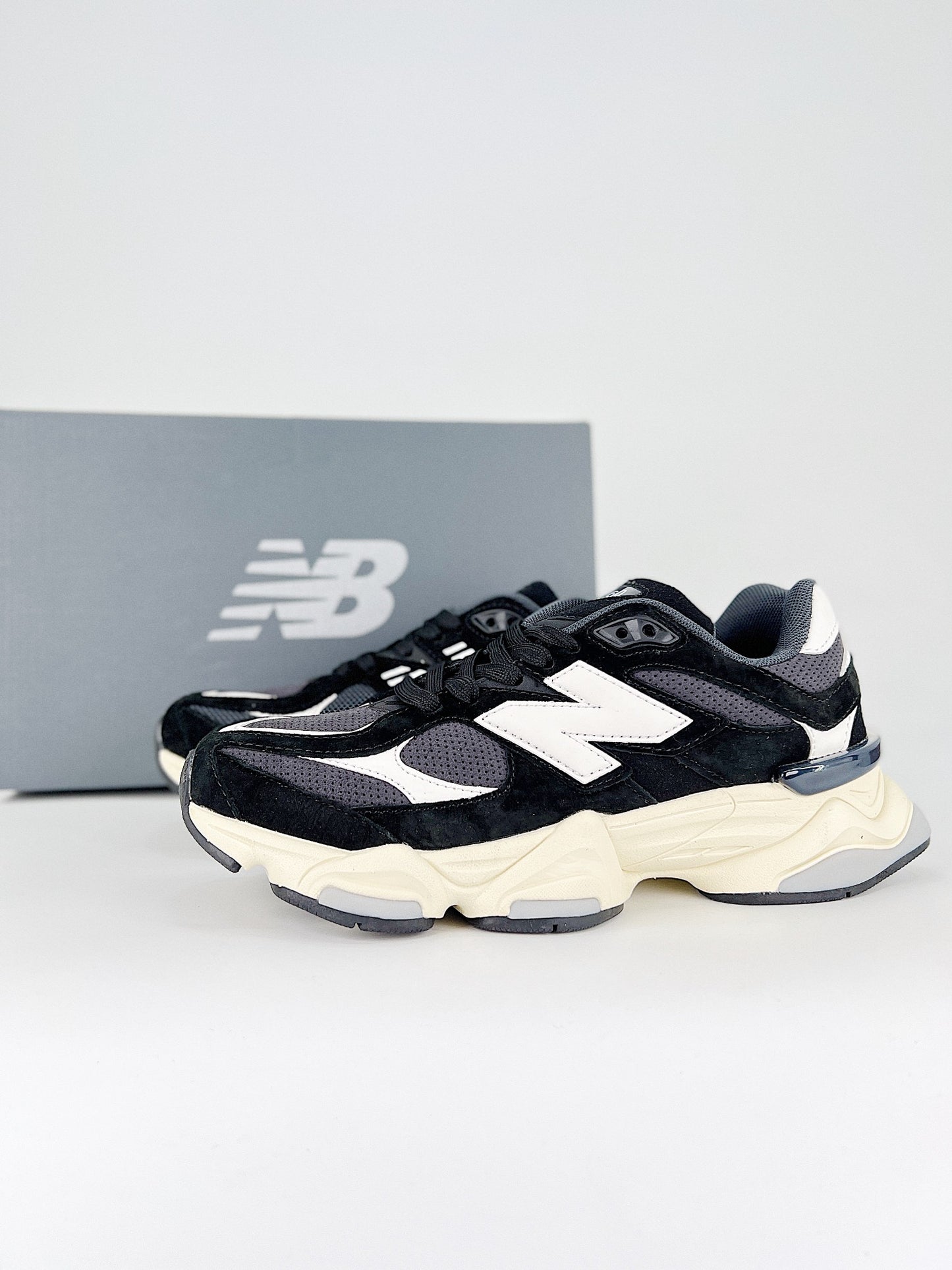 New Balance 9060 Black White