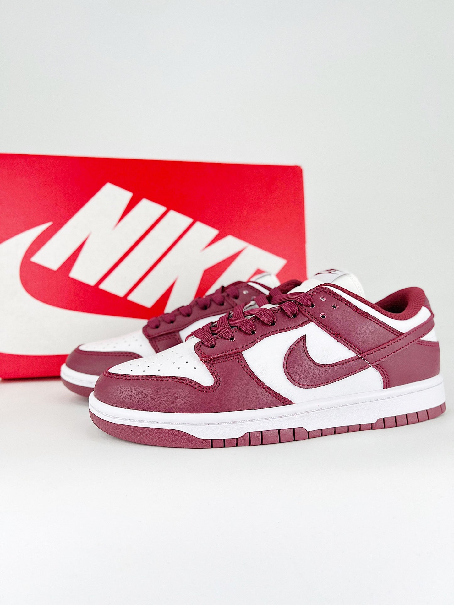 Nike Dunk low Bordeaux
