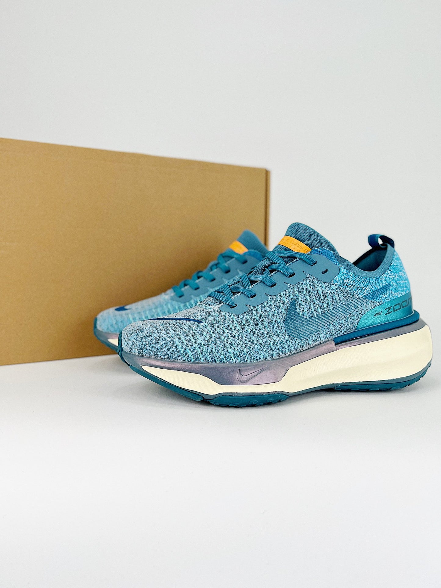 Tênis Nike Invincible 3