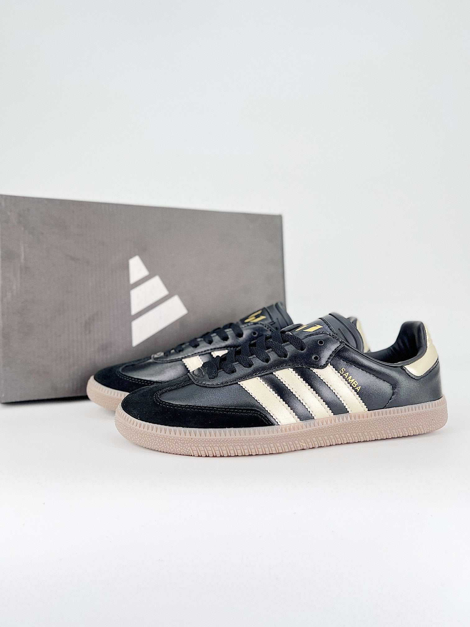 Messi x Adidas Samba Indoor Soccer Core Black