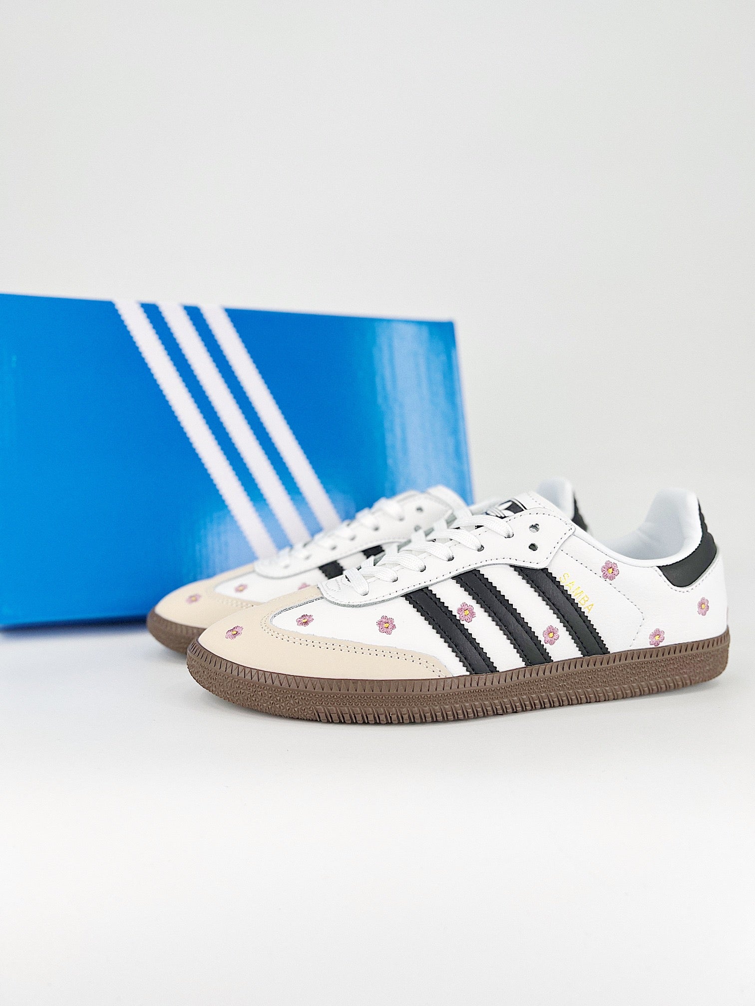 Adidas Samba OG White Floral Embroidery