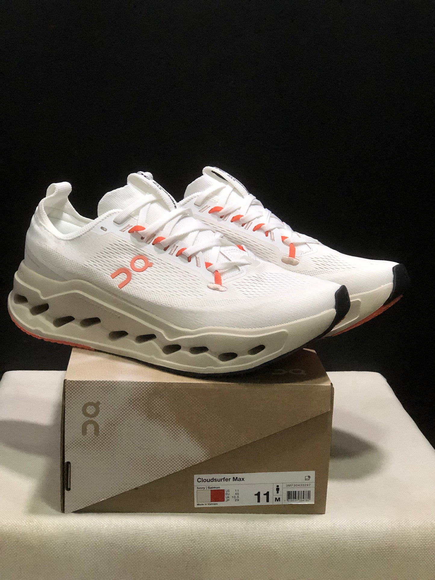 Tênis On Running Cloudsurfer Max