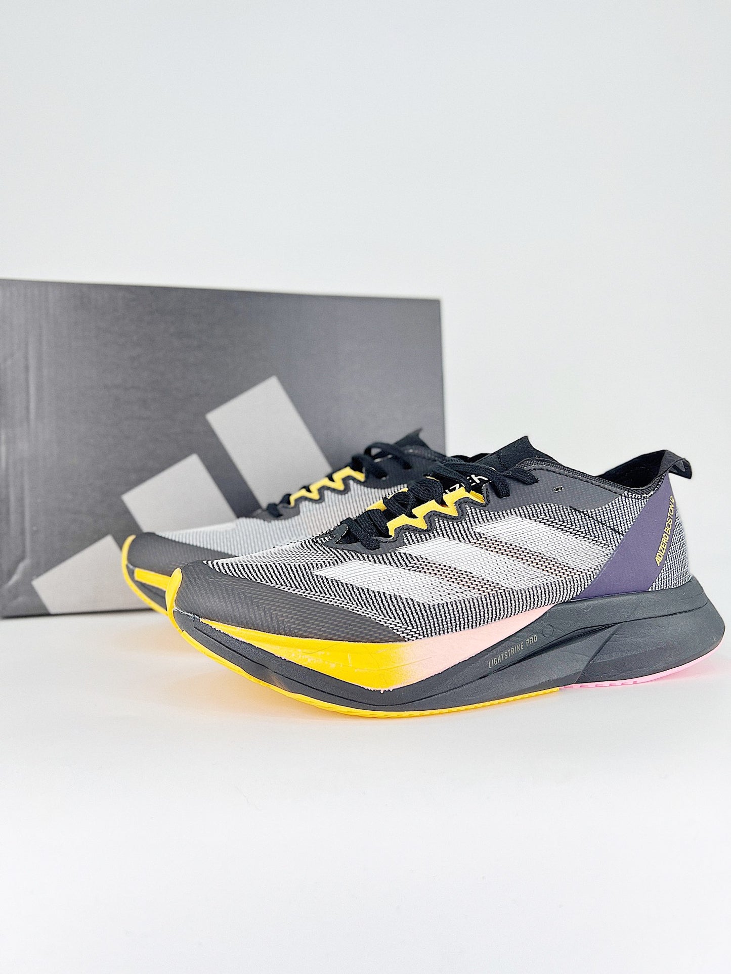 Tênis Adizero Boston 12