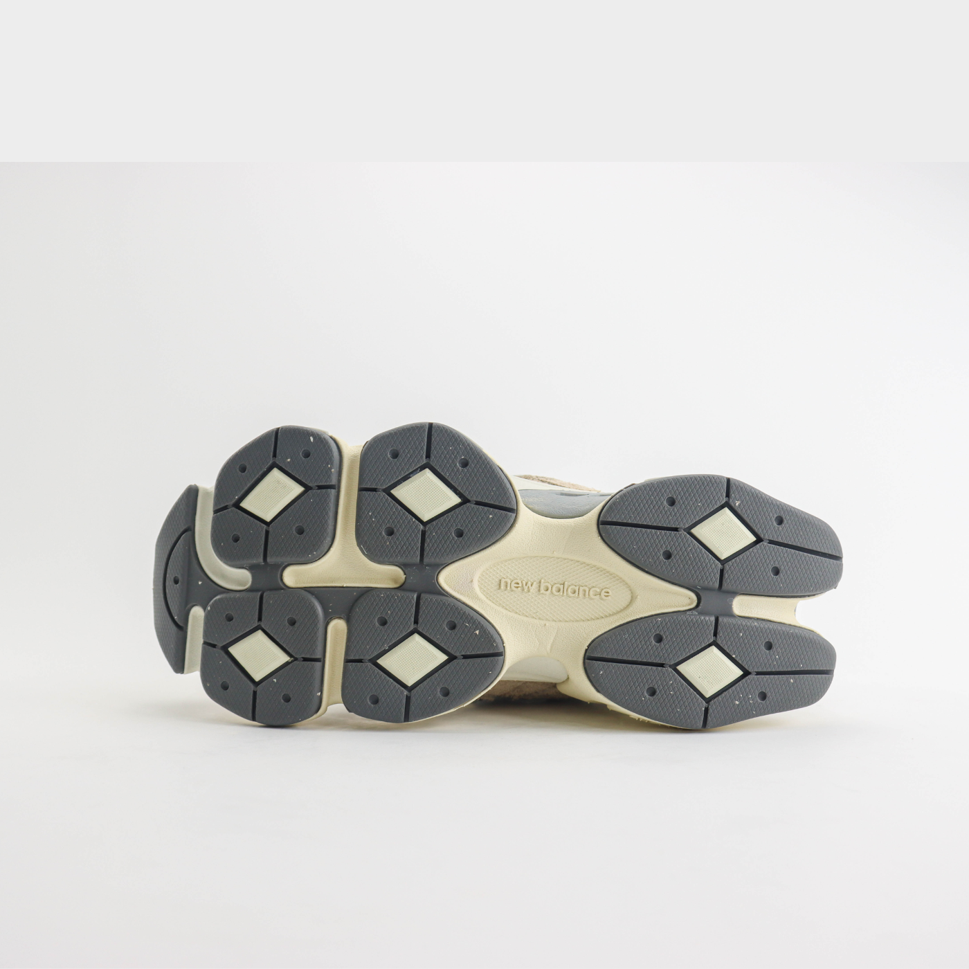 New Balance 9060 Driftwood Stone Pink