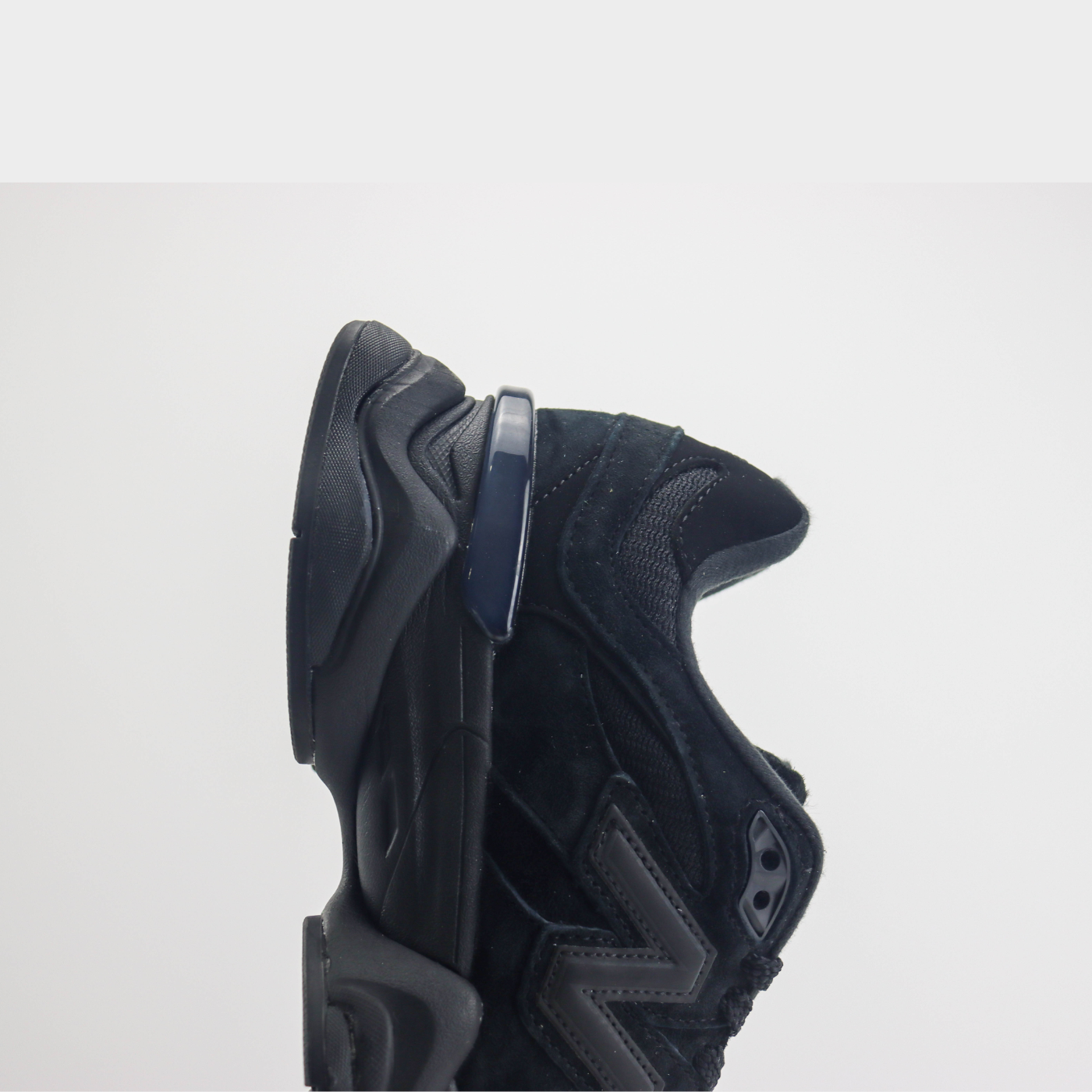 New Balance 9060 Triple Black