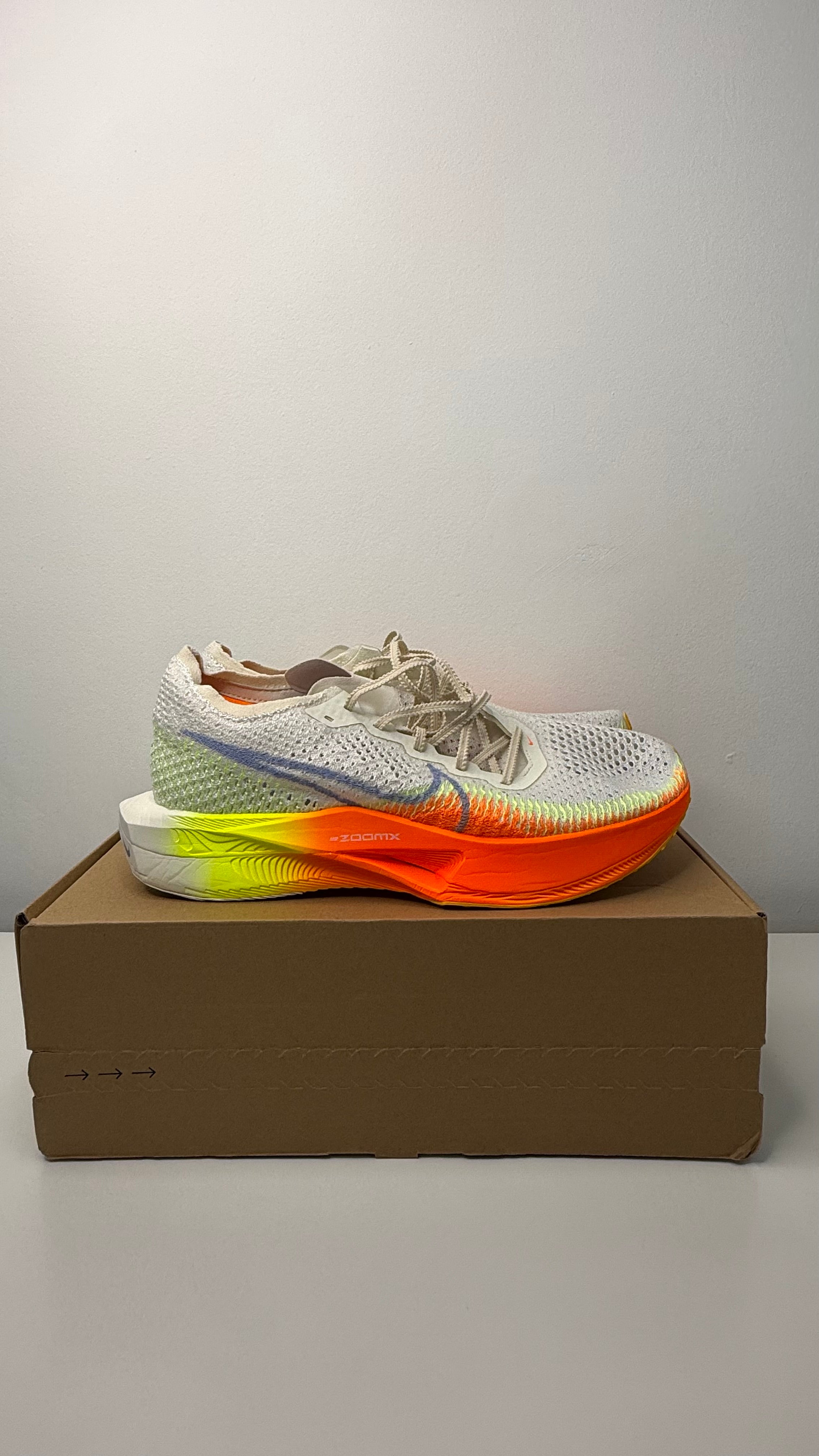 Tênis Nike Air Zoom X Vaporfly 3 - PRONTA ENTREGA