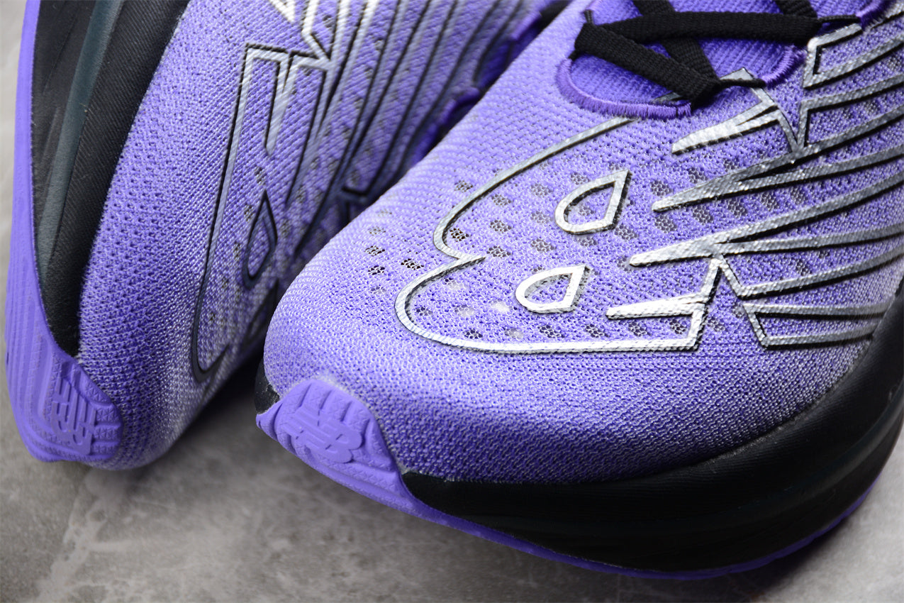 Tênis New Balance Fuelcell Supercomp Elite V3