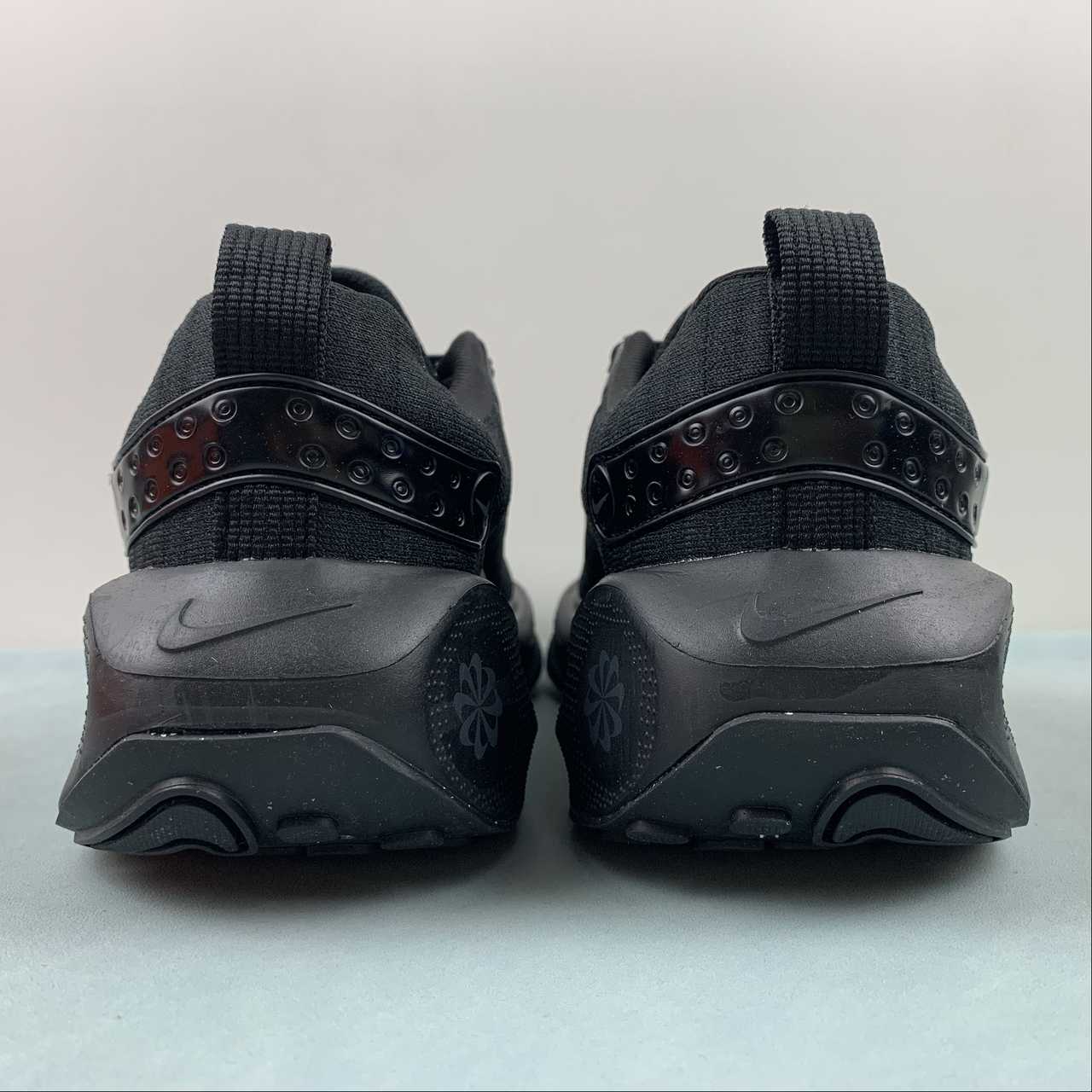 Tênis Nike Infinity Run 4