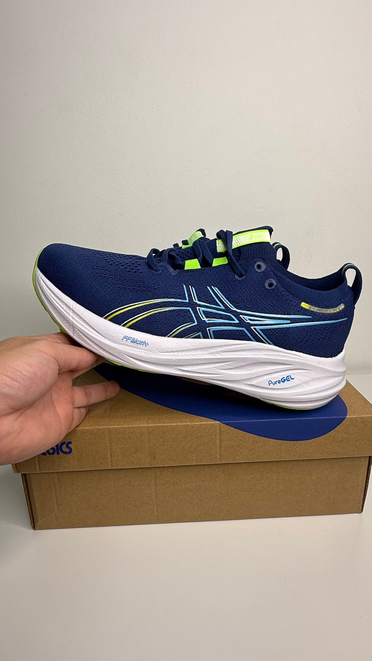 Tênis Asics Nimbus 26 - PRONTA ENTREGA