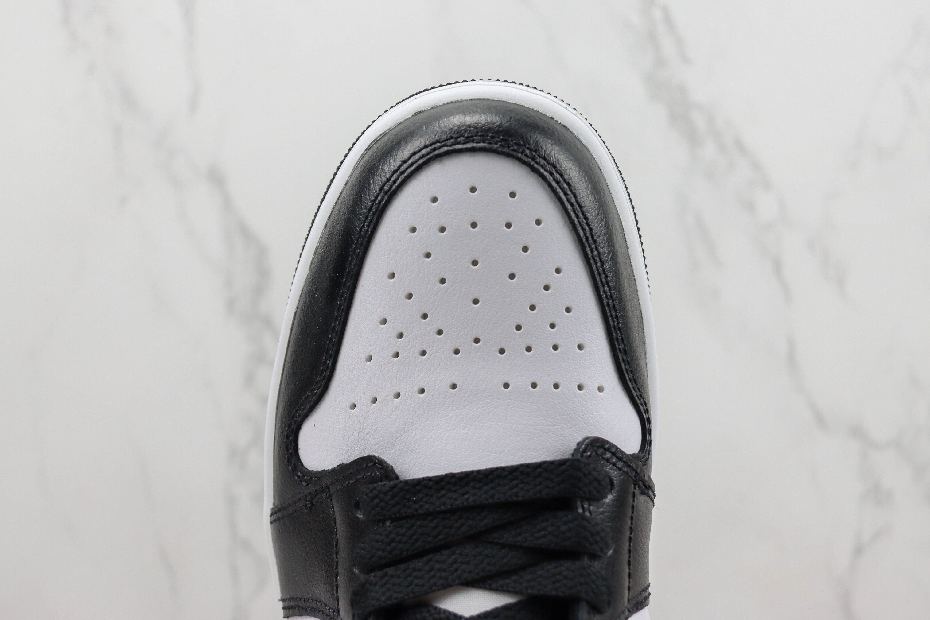 Air Jordan 1 Low Panda