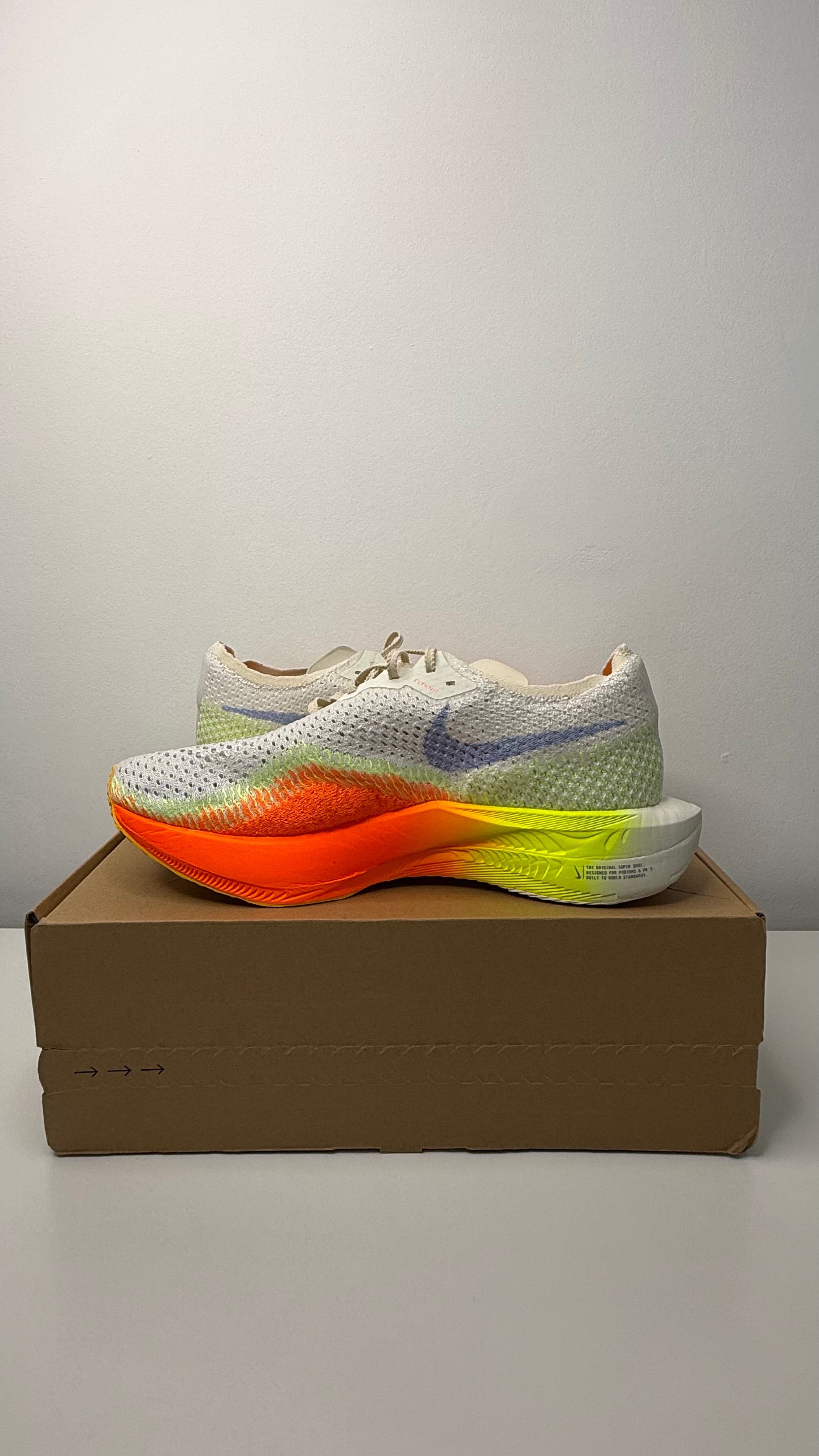 Tênis Nike Air Zoom X Vaporfly 3 - PRONTA ENTREGA