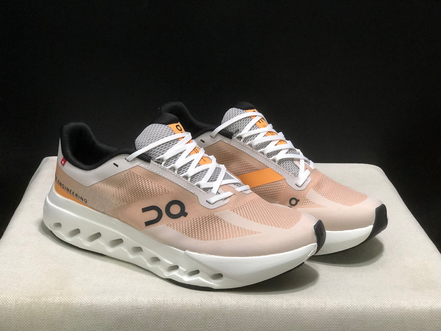 Tênis On Running Cloudsurfer Next