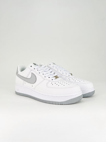 Nike Air Force 1 Low White Light Smoke Grey