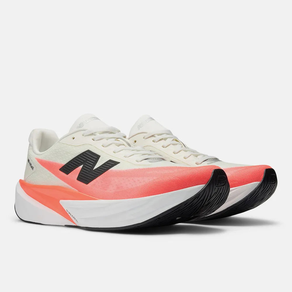 Tênis New Balance Fuelcell Rebel V5