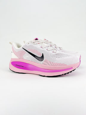 Tênis Nike Vomero 18
