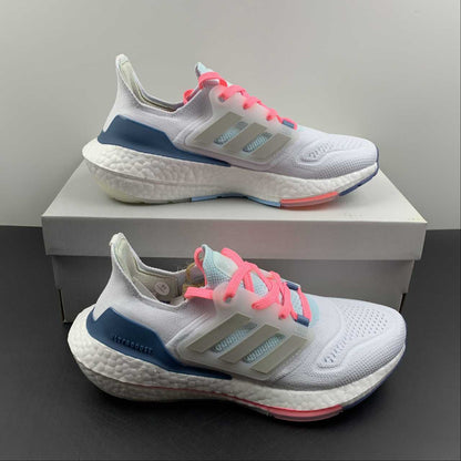 Tênis Adidas UltraBoost 22