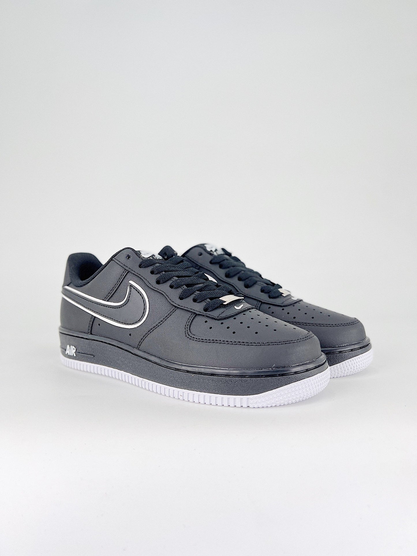 Nike Air Force 1 Low Black White