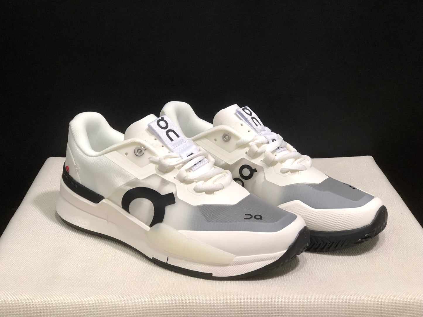 Tênis On The Roger Pro 2