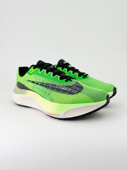 Tênis Nike Zoom Fly 5