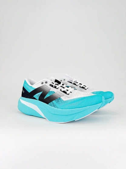 Tênis New Balance Fuelcell Supercomp Elite V4