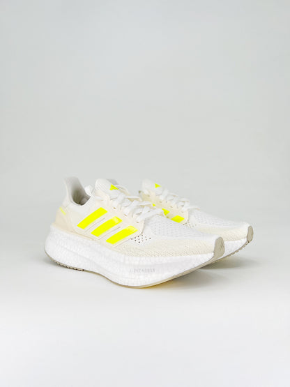 Tênis Adidas Ultraboost 5