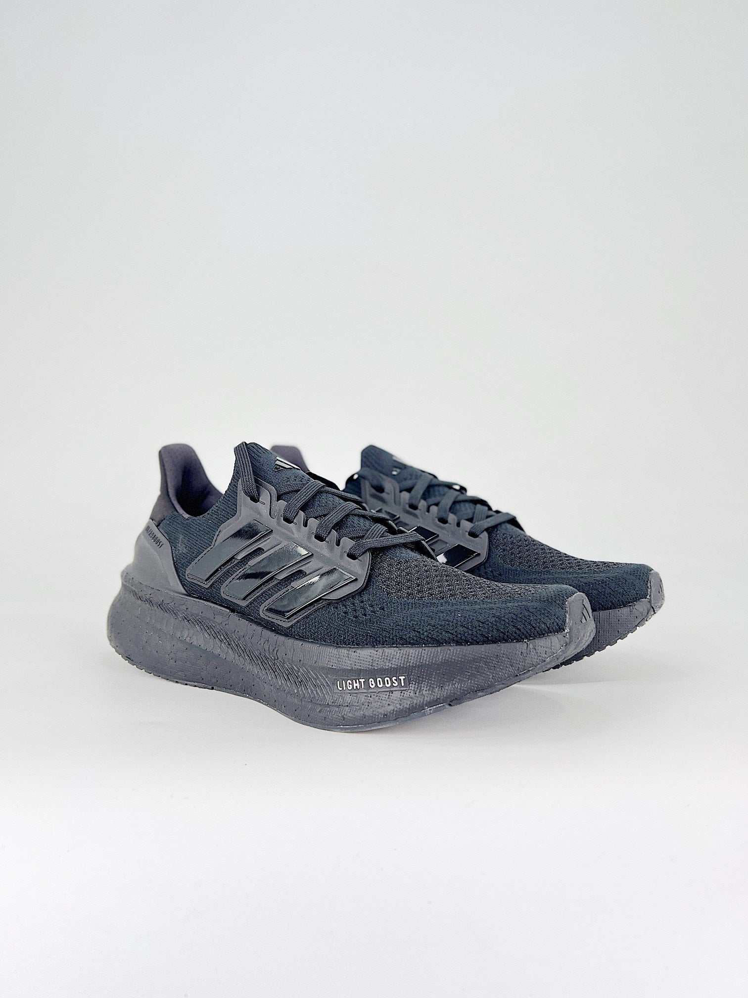 Tênis Adidas Ultraboost 5
