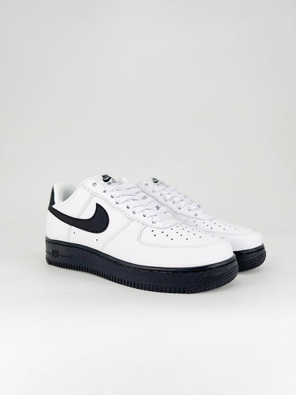 Nike Air Force 1 Low White Black Midsole