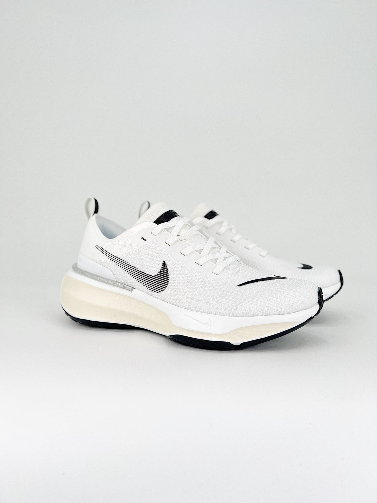 Tênis Nike Invincible 3