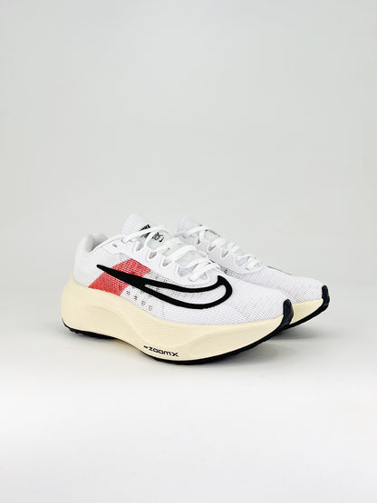 Tênis Nike Zoom Fly 5