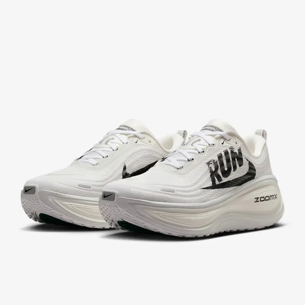 Tênis Nike Vomero Plus Run
