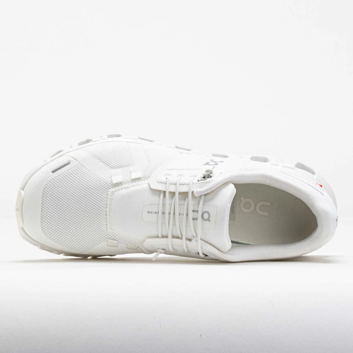On Running Cloud 6 All White