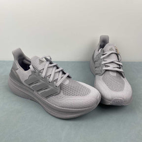 Tênis Adidas Ultraboost 5x