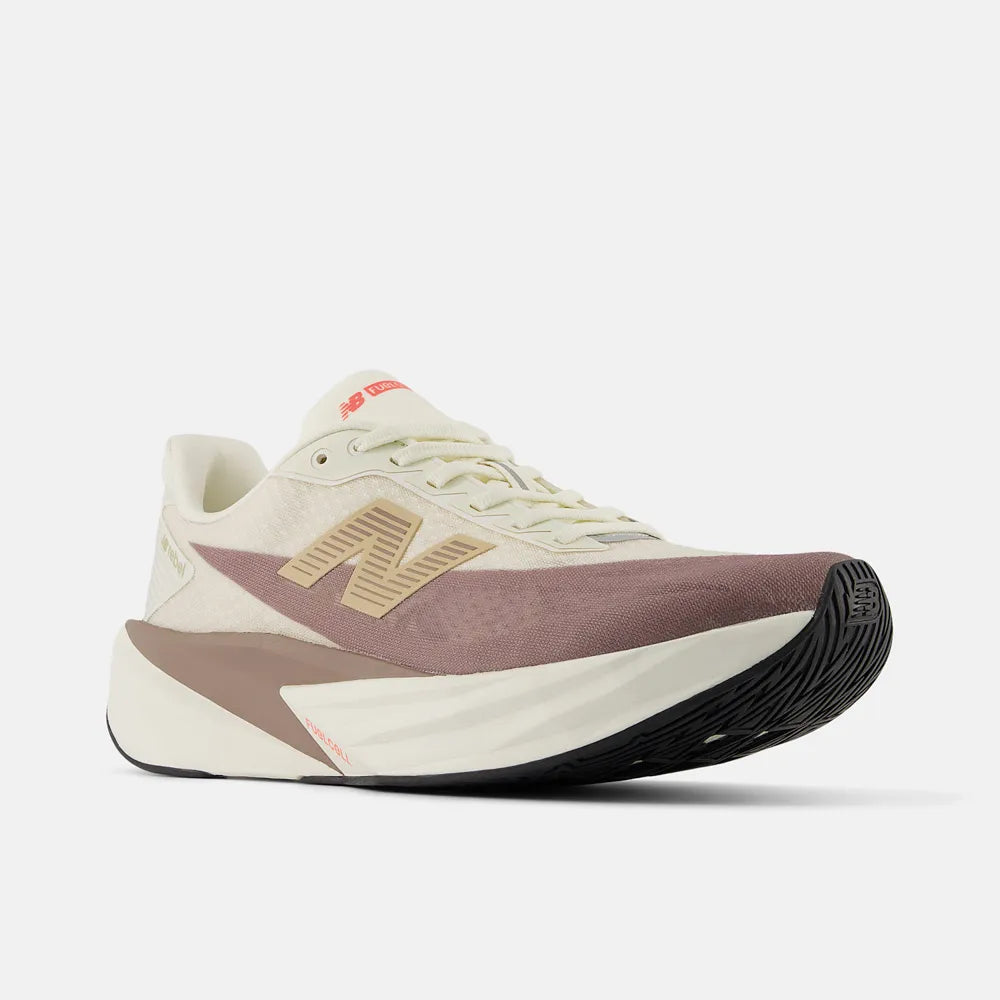 Tênis New Balance Fuelcell Rebel V5