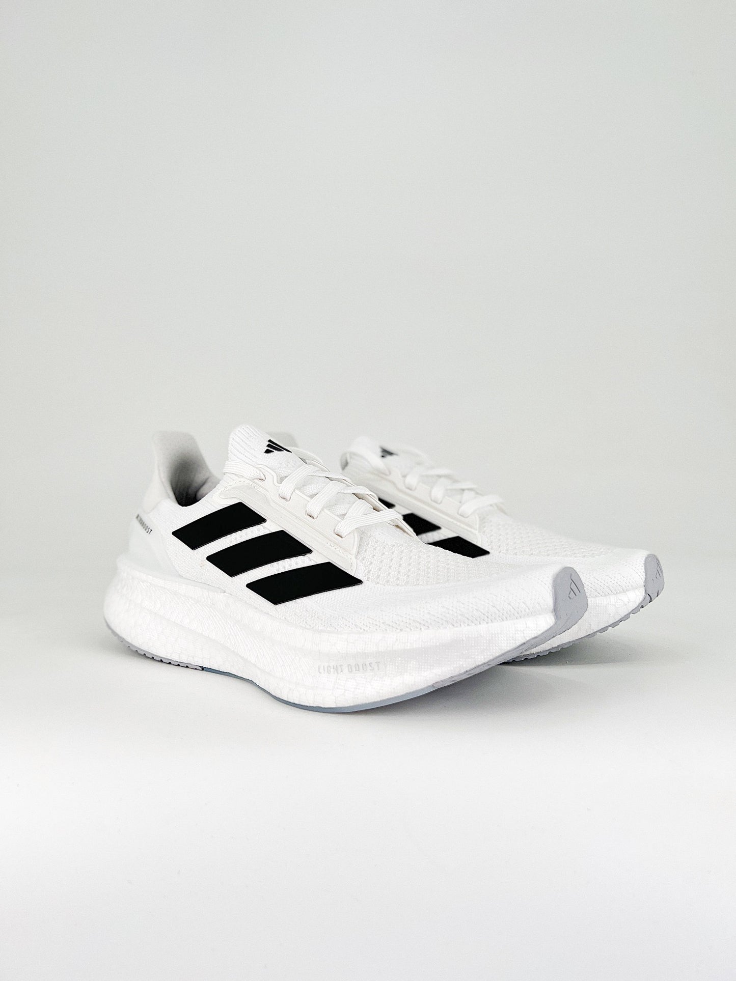 Tênis Adidas Ultraboost 5x