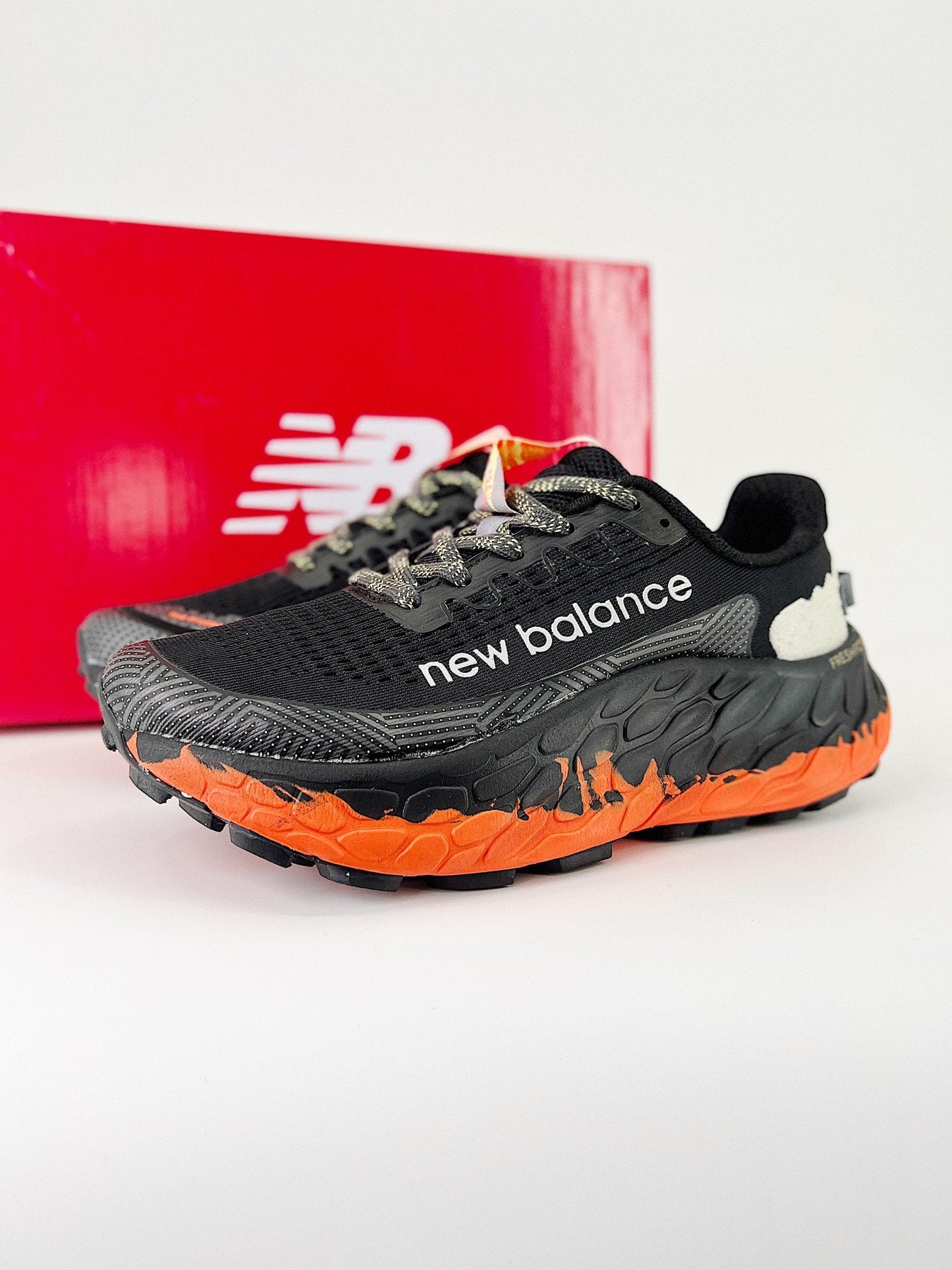 Tênis New Balance Fresh Foam X Trail More V3