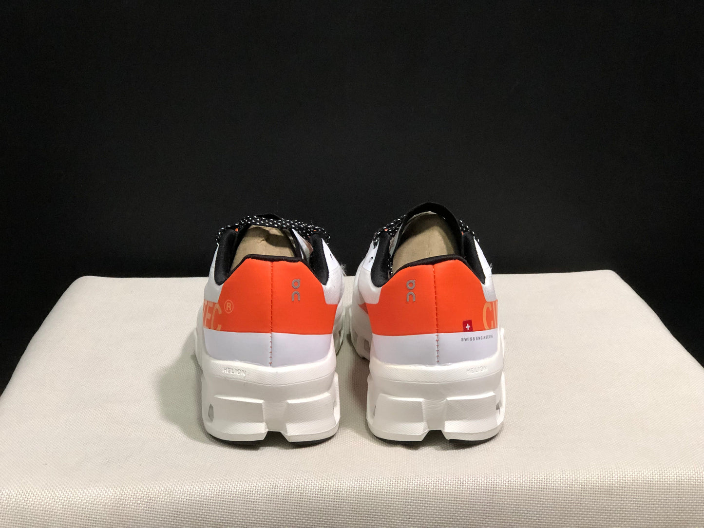 Tênis On Running Cloudmonster