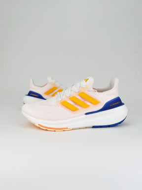Tênis Adidas UltraBoost Light 23