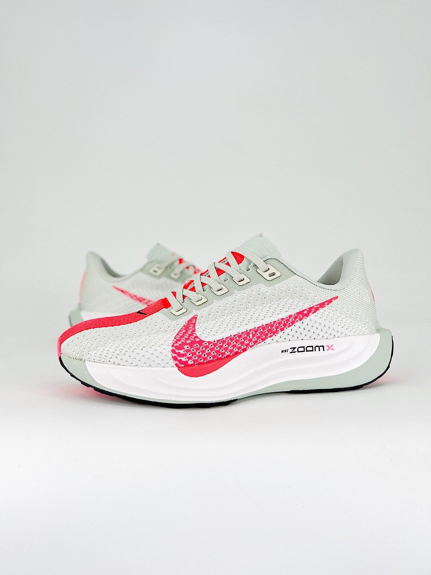 Tênis Nike Pegasus Plus