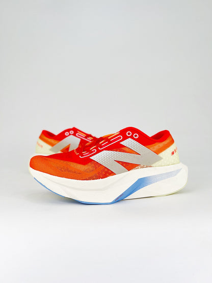 Tênis New Balance Fuelcell Supercomp Elite V4