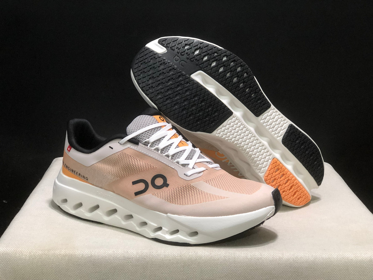 Tênis On Running Cloudsurfer Next