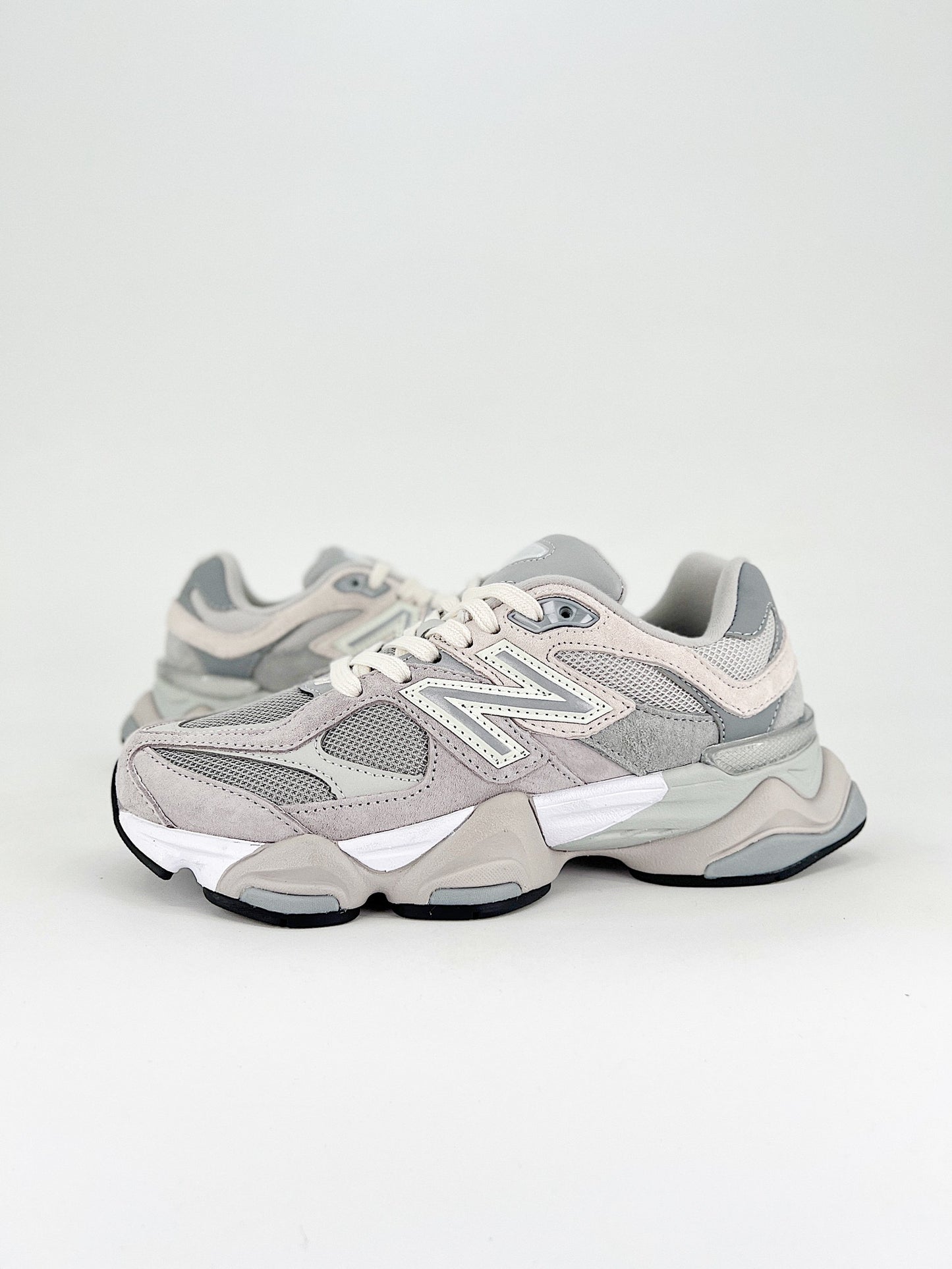 New Balance 9060 Concrete